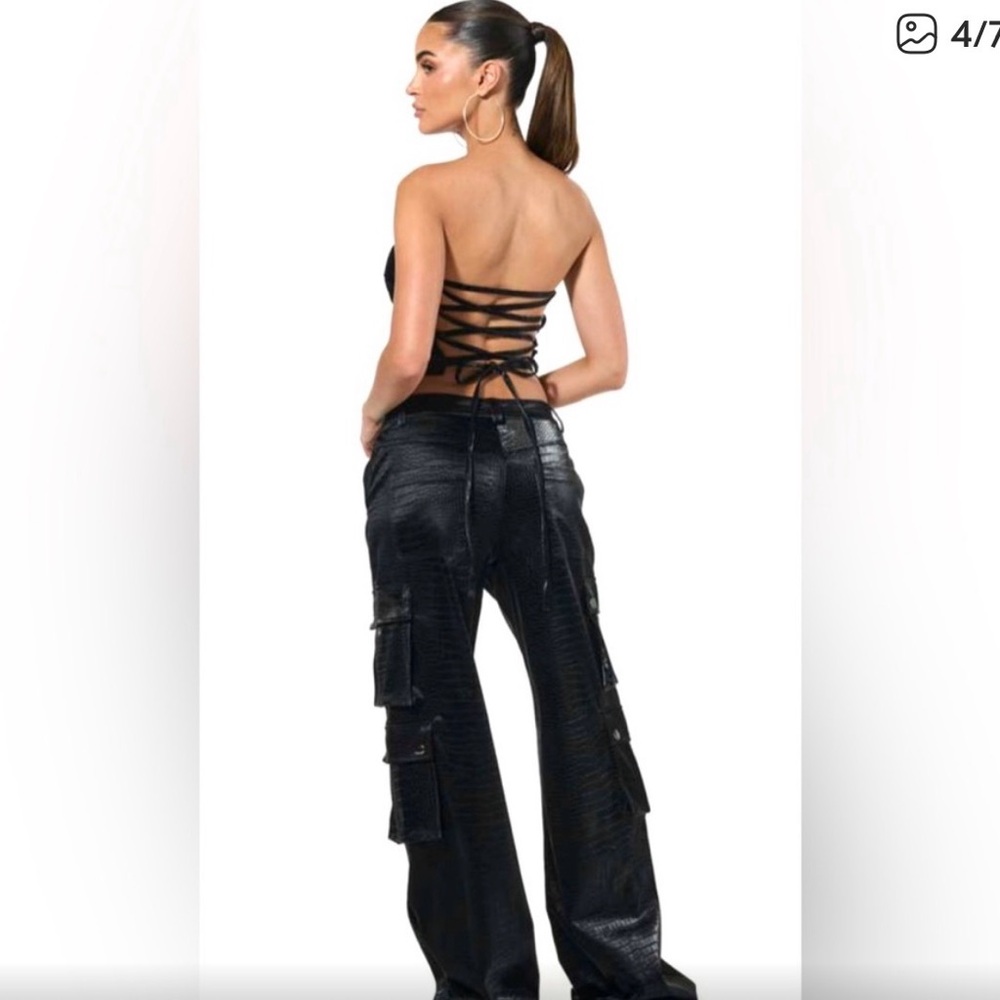 NW Black Women's Cargo Pants